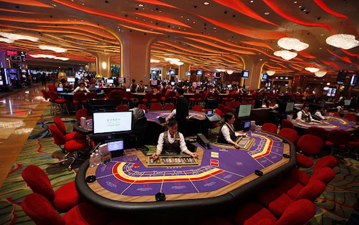 Người mệnh Hỏa cần chú ý gì khi chơi Casino
